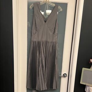 Banana Republic Charcoal Pleated Midi Dress 14 NWOT